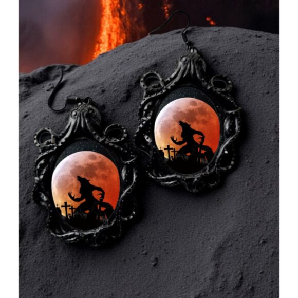 Werewolf Howling at Red Moon Earrings - Wolf Shadow Jewelry Moon Accessory - Picture 1 of 3